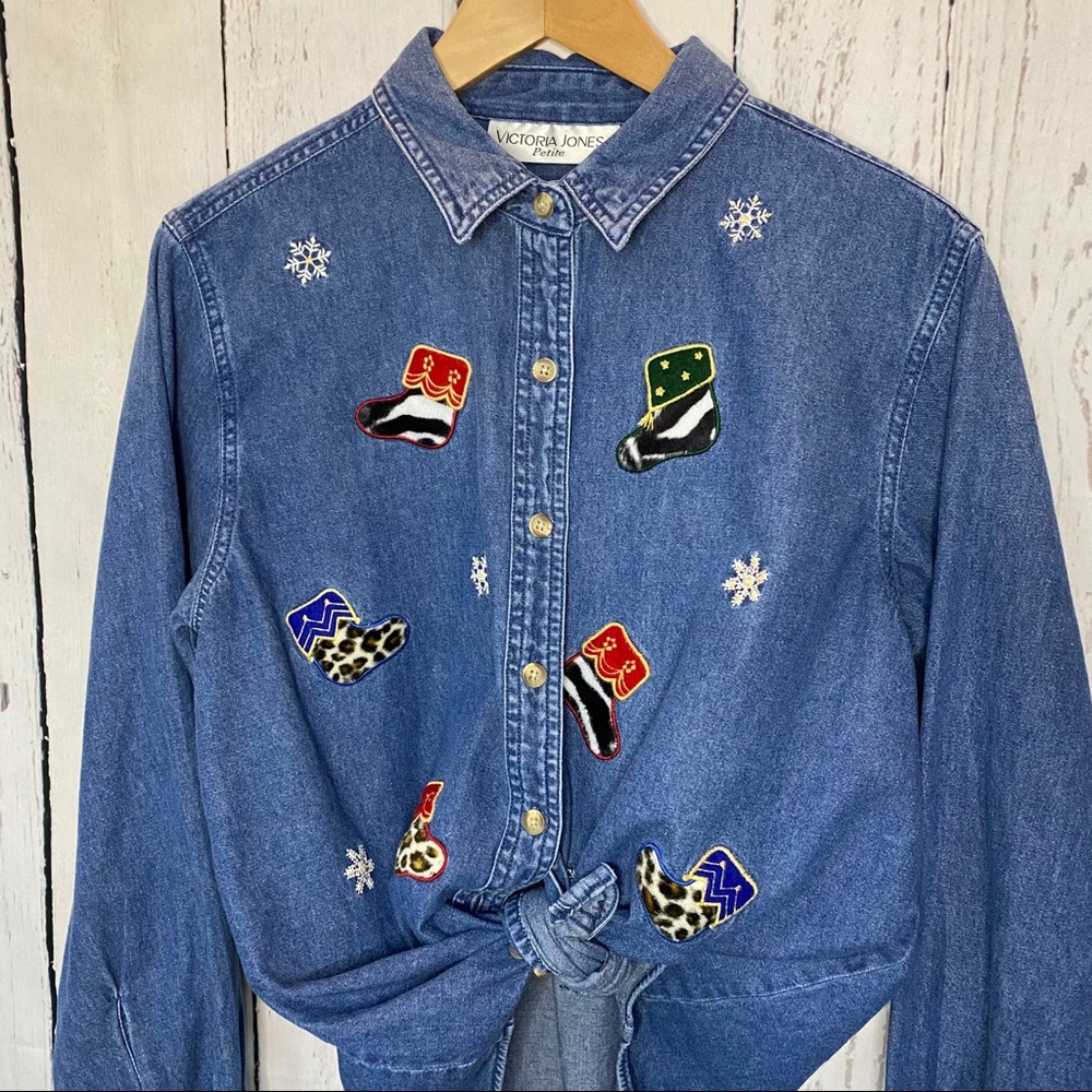🎁Vintage 90s Ugly Christmas Chambray Button Up